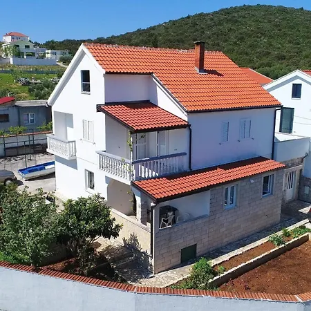 Leme - With Terrace Ap 2 * Drače